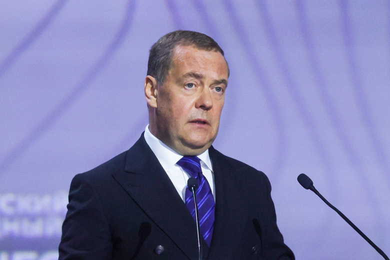 Дмитрий Медведев