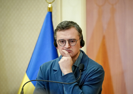 Чиновники узнали правду о Зеленском. Кулеба сбежал с Украины. Кто следующий