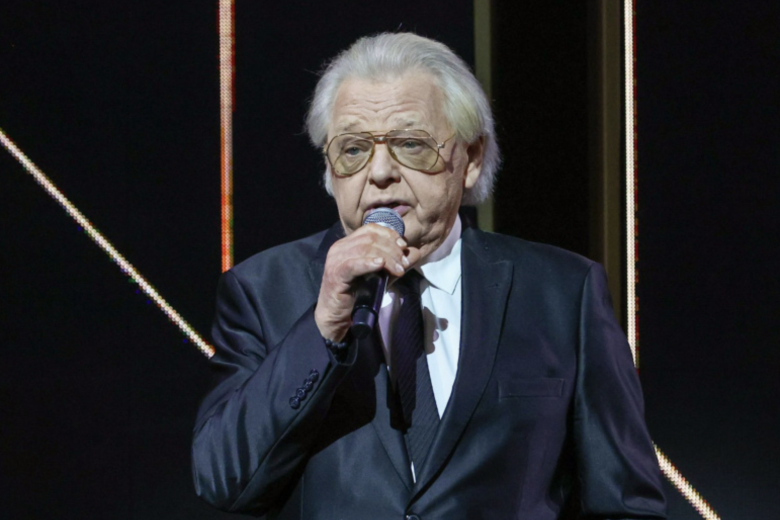 Юрий Антонов