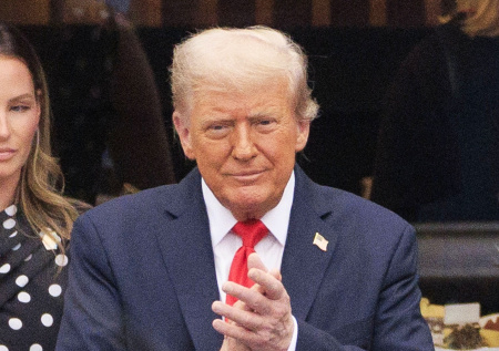 «Они ненавидят»: Трамп озвучил, кто поведет диалог между РФ и Украиной
