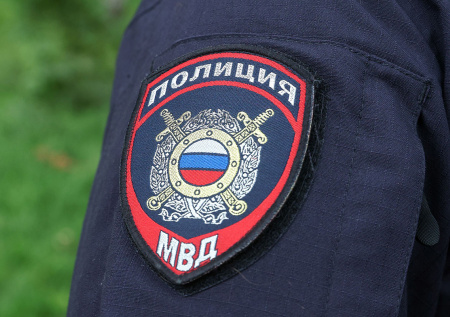 В Брянской области раскрыли личность разрисовавших кладбище вандалов