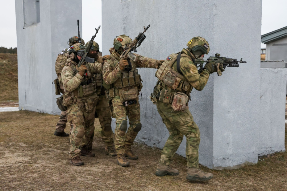 Военнослужащие ВС РФ