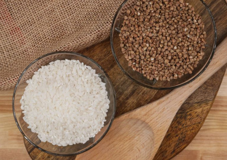 Россиянам перечислили продукты, которые не стоит оставлять на даче зимой