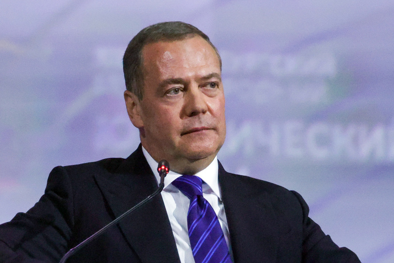 Дмитрий Медведев