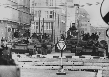 Конец холодной войны: как СССР и США 35 лет назад объединили Германию