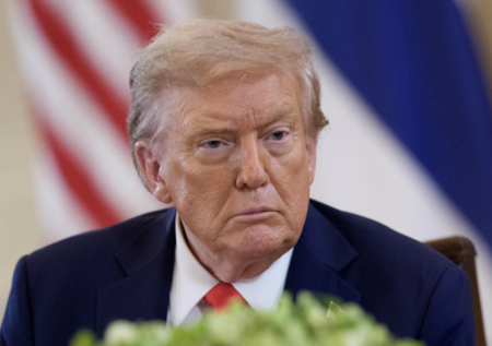 Трамп пригрозил России жесткими санкциями: условия введения, что известно
