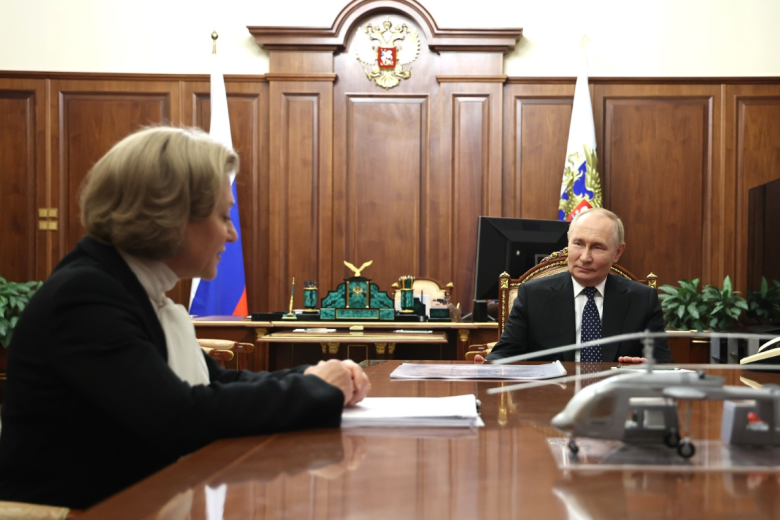 Анна Попова и Владимир Путин