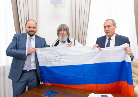 Конюхов и Меняйло установили рекорд по высоте полета на воздушном шаре