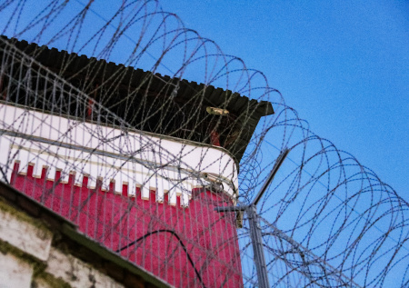Суд вынес решение по делу жительницы Астрахани, погубившей детей в пожаре