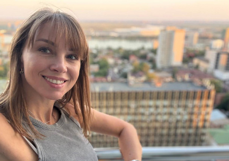 Полина Диброва рассказала о слухах про роман с бизнесменом Товстиком