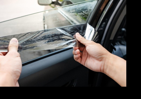 Россиян предупредили о новых штрафах за тонировку машин