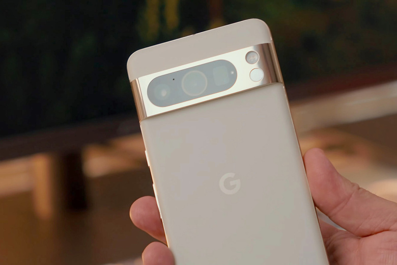 Google Pixel 8