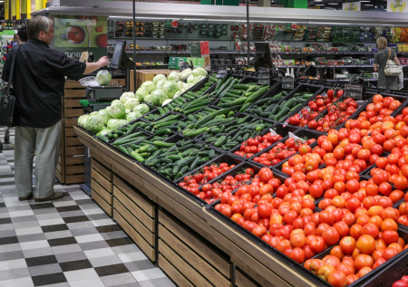 Экономист предупредил, на какие продукты взлетят цены к Новому году