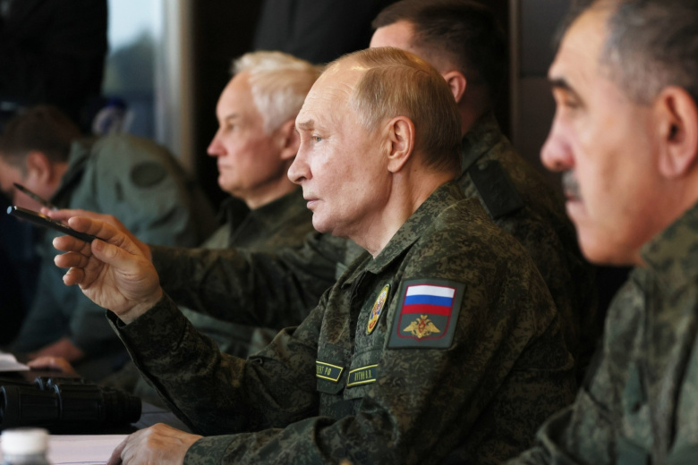Владимир Путин наблюдал за практическими действиями войск в ходе активной фазы совместного стратегического учения «Запад-2025»