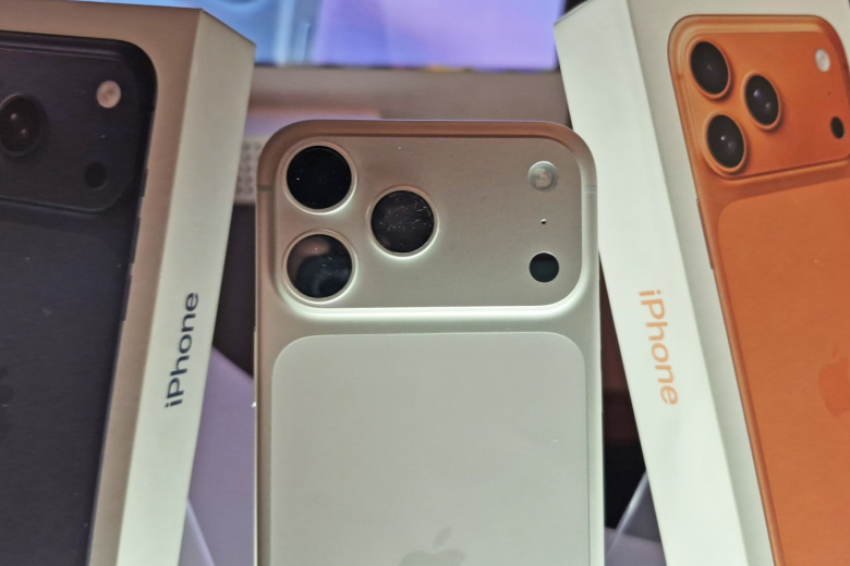 Новые смартфоны iPhone 17 от компании Apple