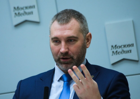 Глава Центра помощи мигрантам оценил способности детей иностранцев к учебе