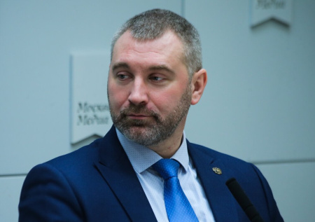 Глава Центра помощи мигрантам оценил работу реестра контролируемых лиц