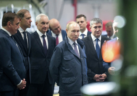 Путин рассказал о характеристиках российской военной техники