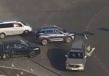 Chery Tiggo стал участником двух ДТП за шесть часов и попал на видео