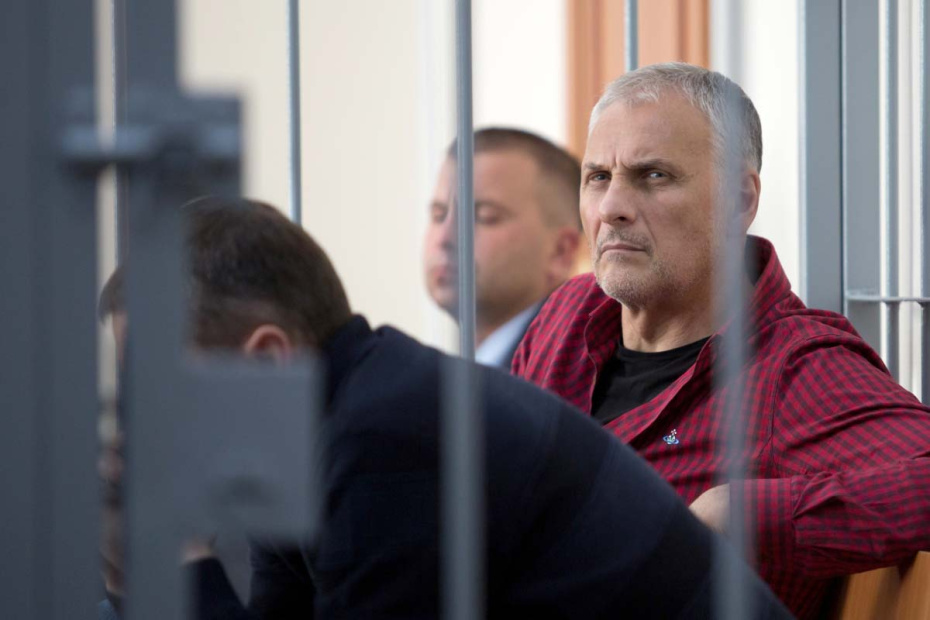 Бывший губернатор Сахалинской области Александр Хорошавин, обвиняемый в получении взяток, на заседании Южно-Сахалинского городского суда
