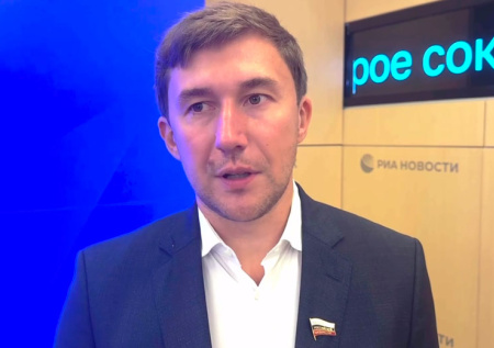 Гроссмейстер Карякин рассказал о попытках Запада расколоть шахматный мир
