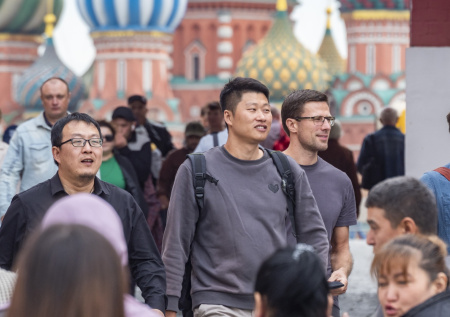 «Едут не за морем»: депутат раскрыл, чем РФ привлекает китайских туристов