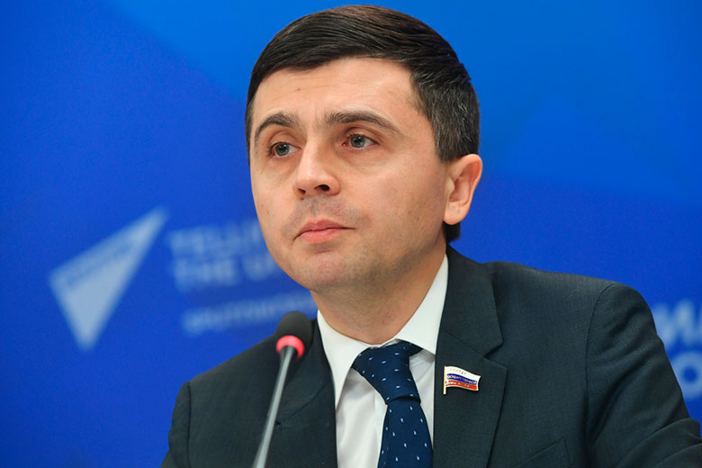 Руслан Бальбек