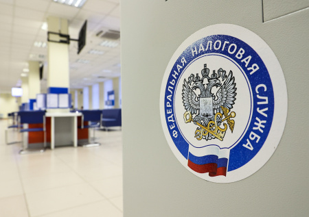 Юрист объяснил, как налоговые органы борются с неплательщиками
