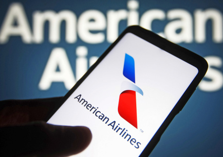American Airlines выплатит $9 млн перенесшему два инсульта пассажиру
