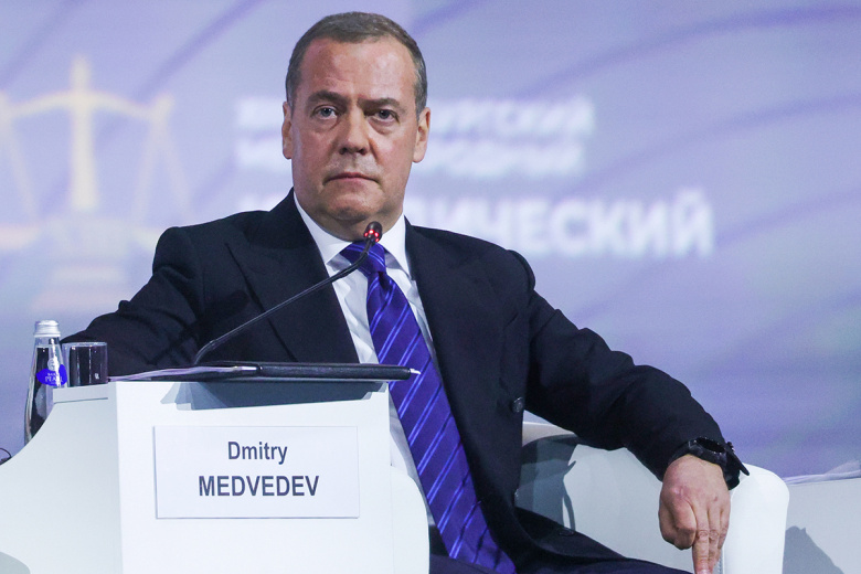 Дмитрий Медведев