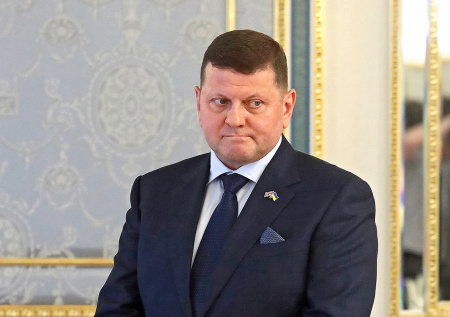 Политолог раскрыл, кого Запад готовит как альтернативу Зеленскому