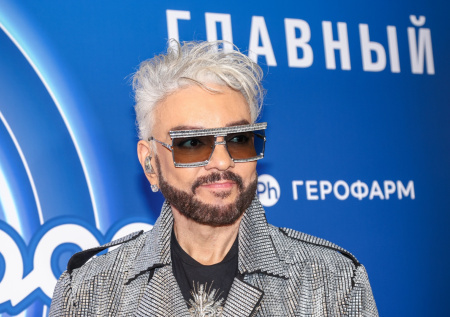 Роскошный Aurus Киркорова за миллионы рублей заметили на улицах Москвы
