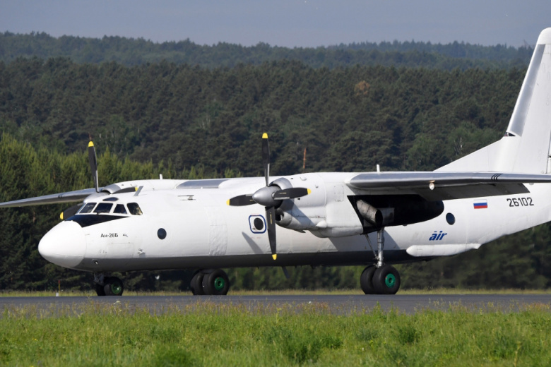 Самолет Ан-26