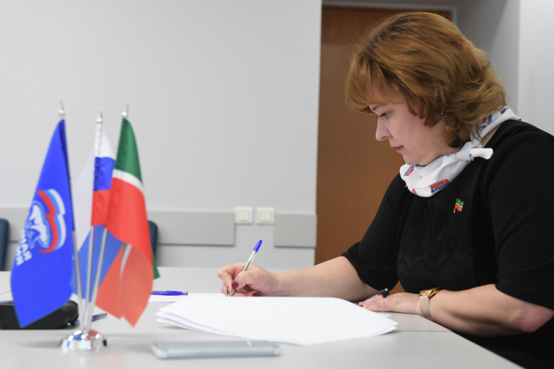 Светлана Захарова
