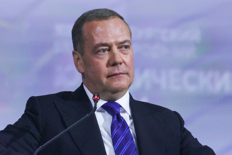 Дмитрий Медведев