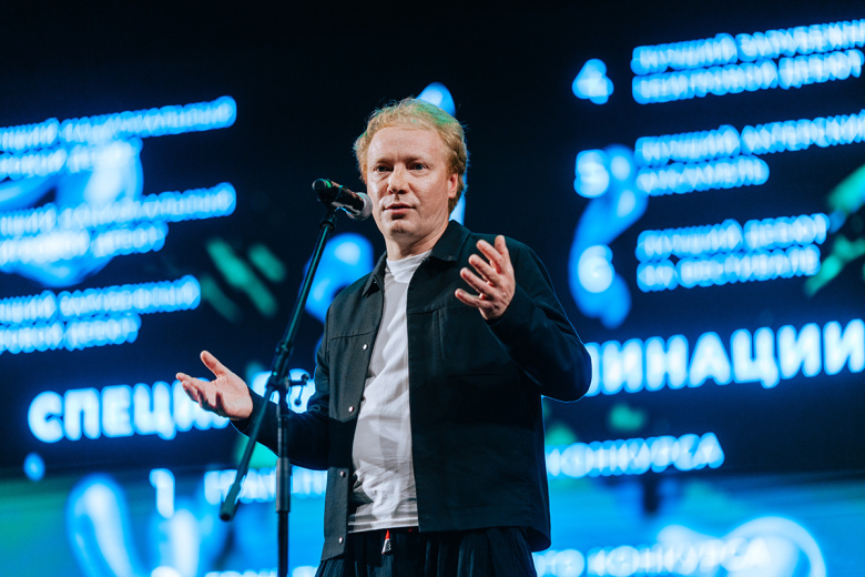 Евгений Григорьев