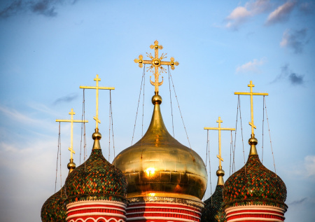 «Одноклассники» запустили два просветительских проекта «Духовные тропы»