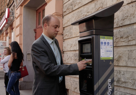 Парковки в Санкт-Петербурге-2025: все, что нужно знать водителю