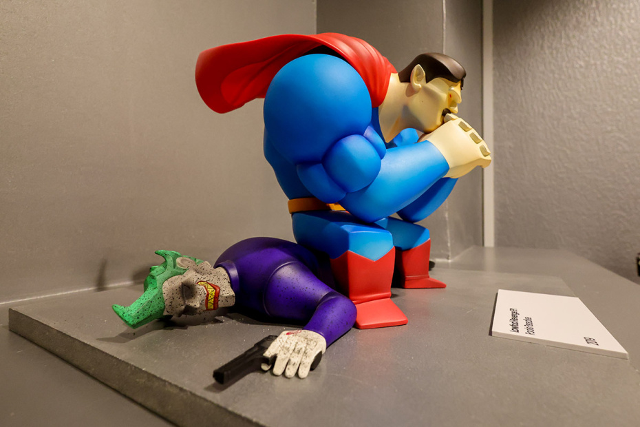 Выставка дизайнерской игрушки «Super Toys. Искусство внутри» на территории арт-кластера «Кристалл 1901» в Москве