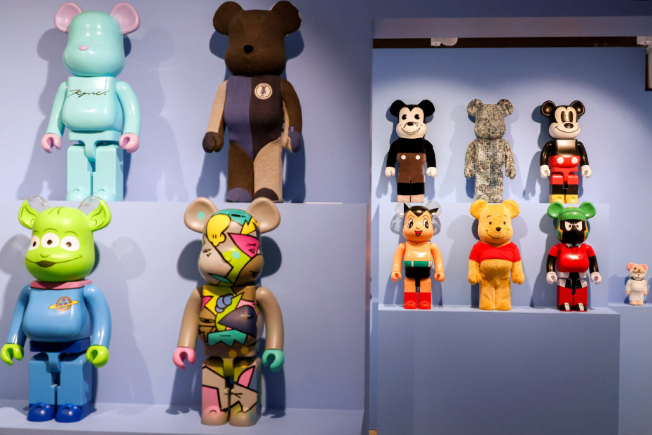 Выставка дизайнерской игрушки «Super Toys. Искусство внутри» на территории арт-кластера «Кристалл 1901» в Москве