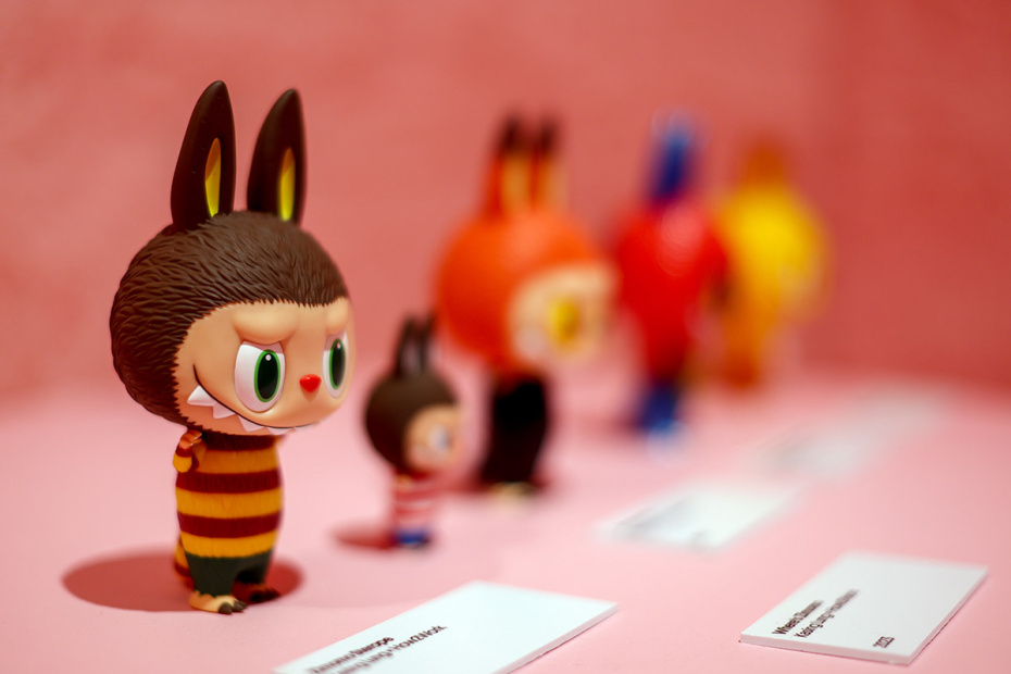 Выставка дизайнерской игрушки «Super Toys. Искусство внутри» на территории арт-кластера «Кристалл 1901» в Москве