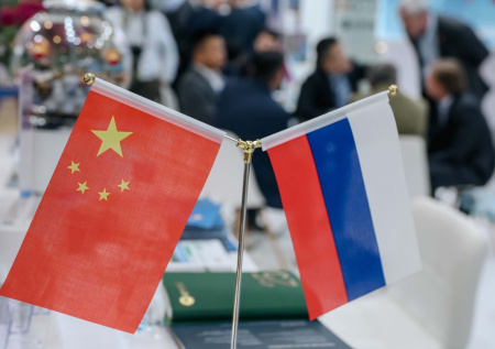 Россия и Китай объединяют силы для регулирования цифровой торговли