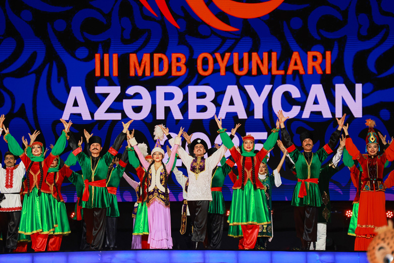 Церемония открытия III Игр стран СНГ в Гяндже