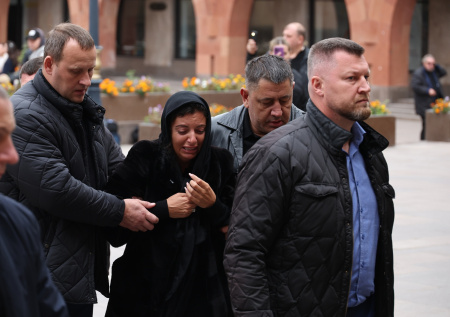 Симоньян приехала проститься с Кеосаяном