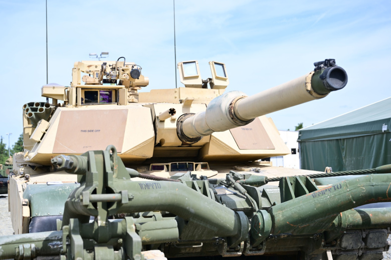 Танк M1A1 Abrams