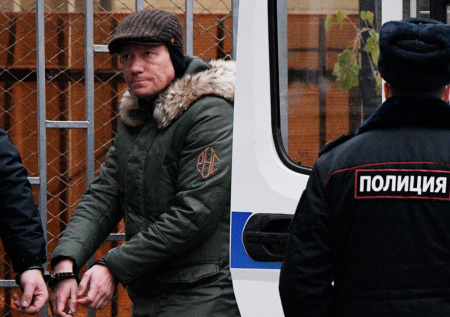 Суд оставил в силе приговор экс-главе департамента Минобороны РФ