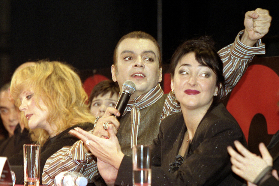 Алла Пугачева, Филипп Киркоров и Лолита Милявская, 1999 год