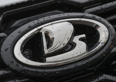 Lada зарегистрировала в России новый товарный знак для производства авто