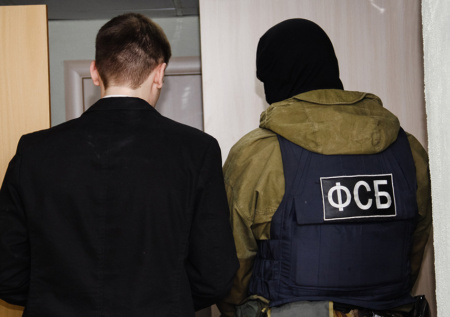 ФСБ предотвратила массовые убийства в четырех российских городах