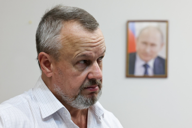 Владимир Леонтьев